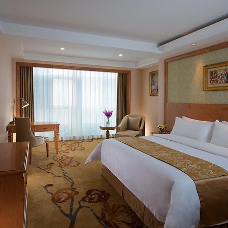 Vienna Hotel Shouti Beijing Exterior photo