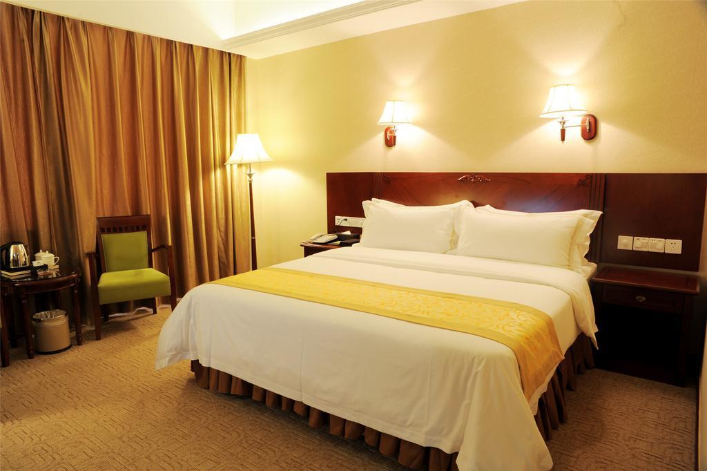Vienna Hotel Shouti Beijing Exterior photo