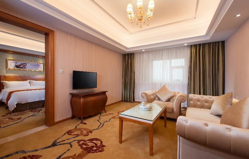 Vienna Hotel Shouti Beijing Exterior photo