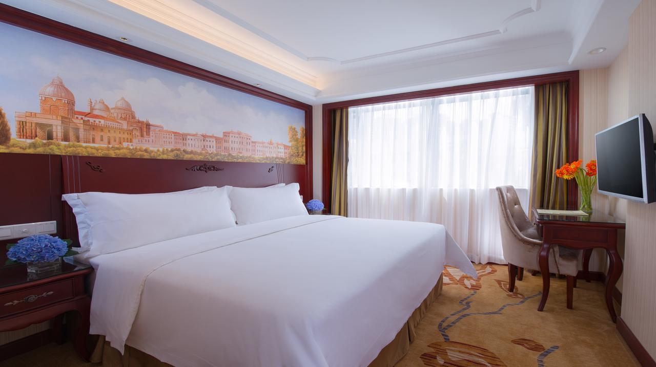 Vienna Hotel Shouti Beijing Exterior photo