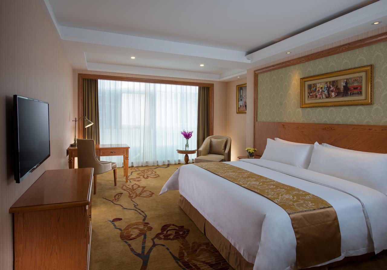 Vienna Hotel Shouti Beijing Exterior photo