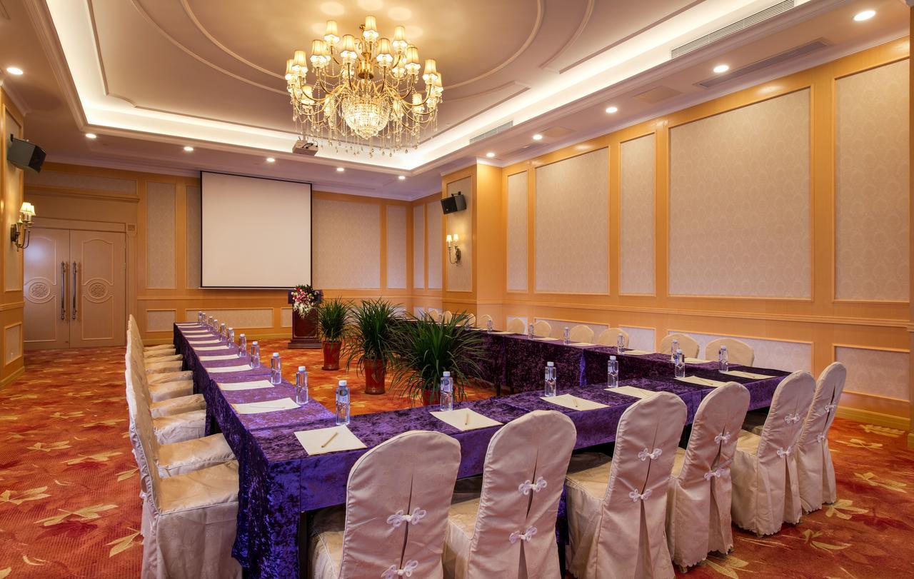 Vienna Hotel Shouti Beijing Exterior photo