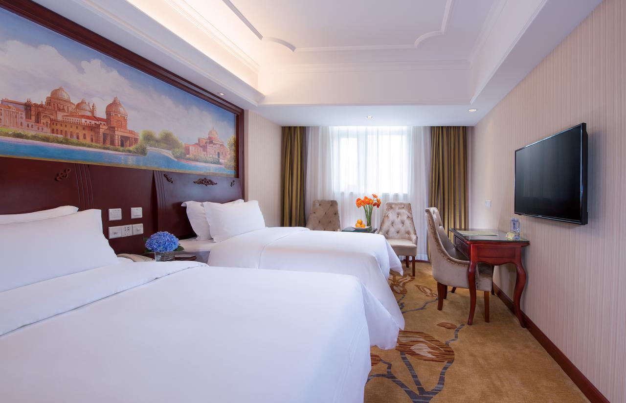 Vienna Hotel Shouti Beijing Exterior photo