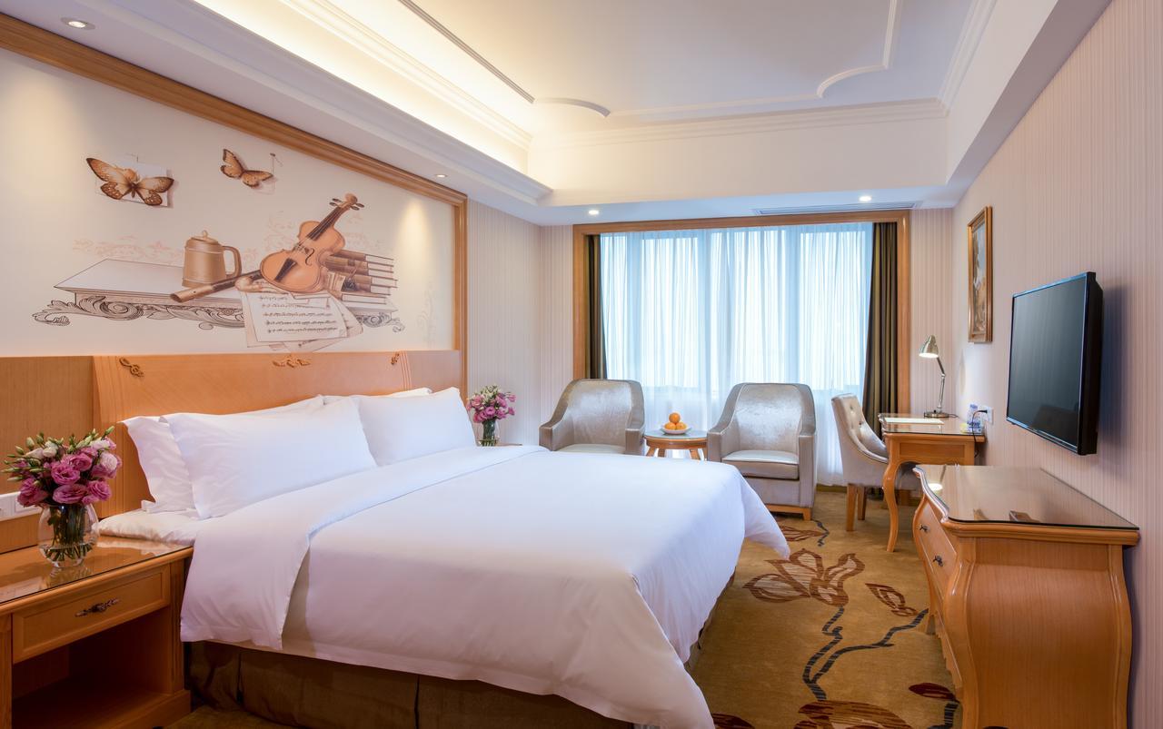 Vienna Hotel Shouti Beijing Exterior photo